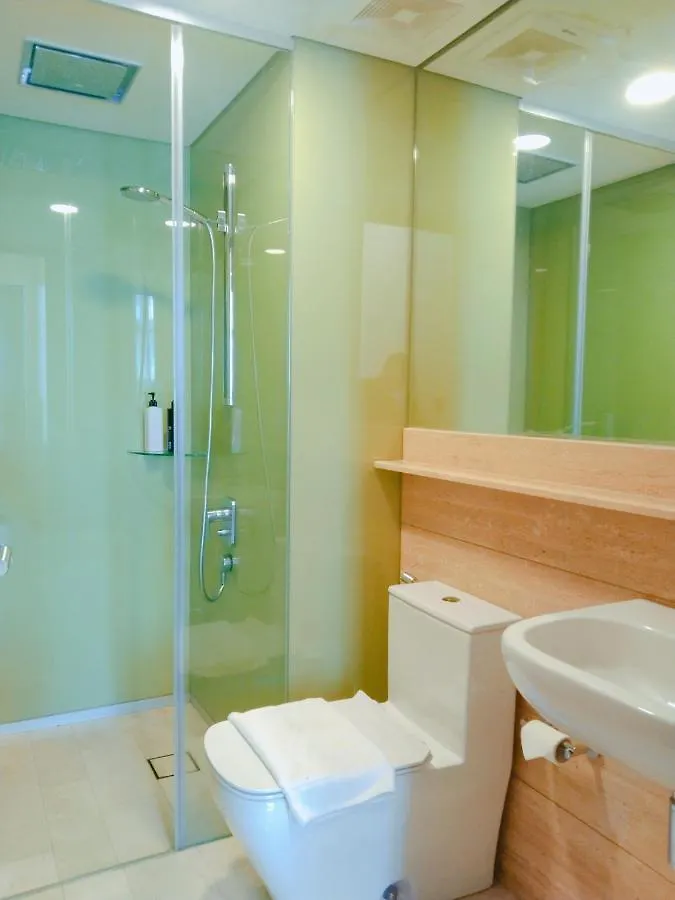 Sky Suitesklcc By Sky Home Kuala Lumpur Apartment